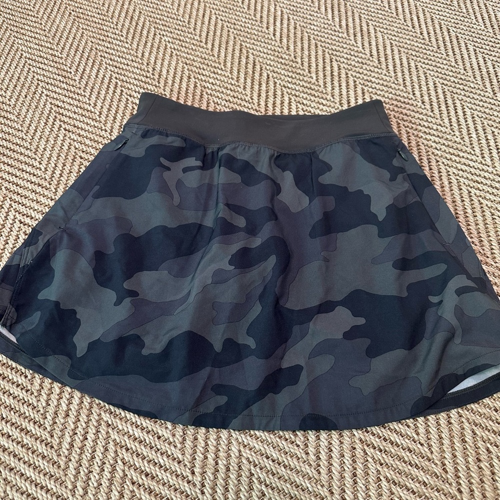 Old Navy Stretch Tech Skort